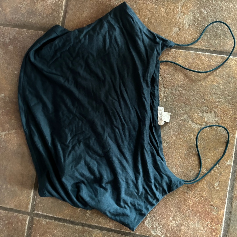 TOPS - Picture 5 of 16